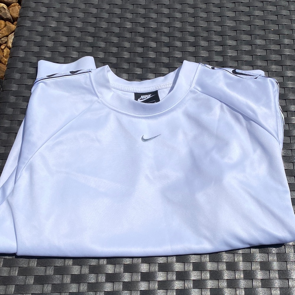 White Nike sweatshirt, size medium